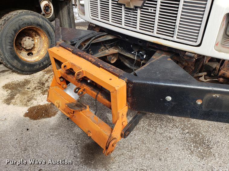 image for item DF3298 1991 Chevrolet Kodiak C6500 dump truck