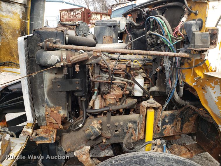 image for item DF3299 1991 Chevrolet Kodiak C6500 dump truck