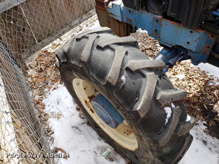 image for item DF3300 Ford 6640 tractor