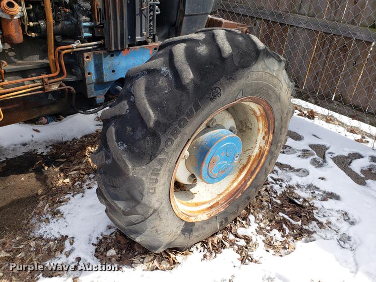 image for item DF3300 Ford 6640 tractor