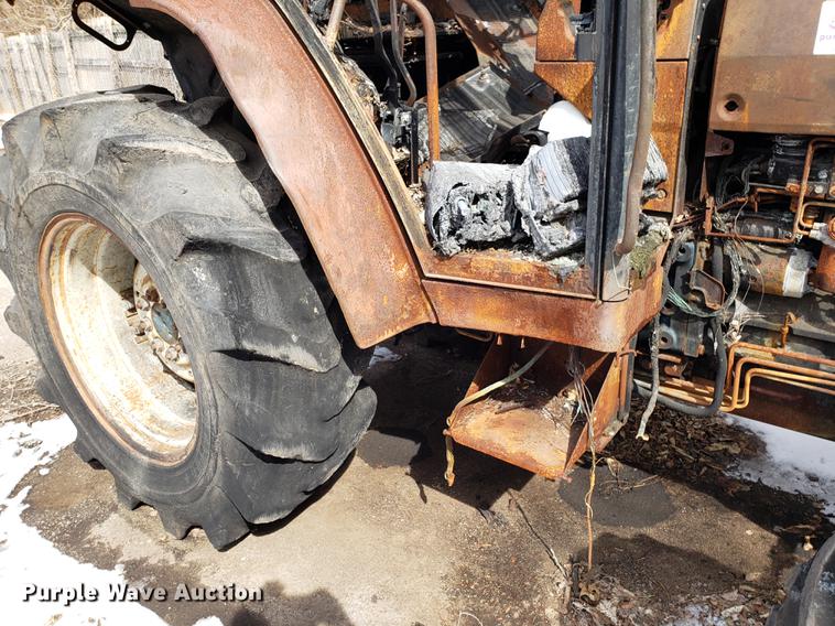 image for item DF3300 Ford 6640 tractor