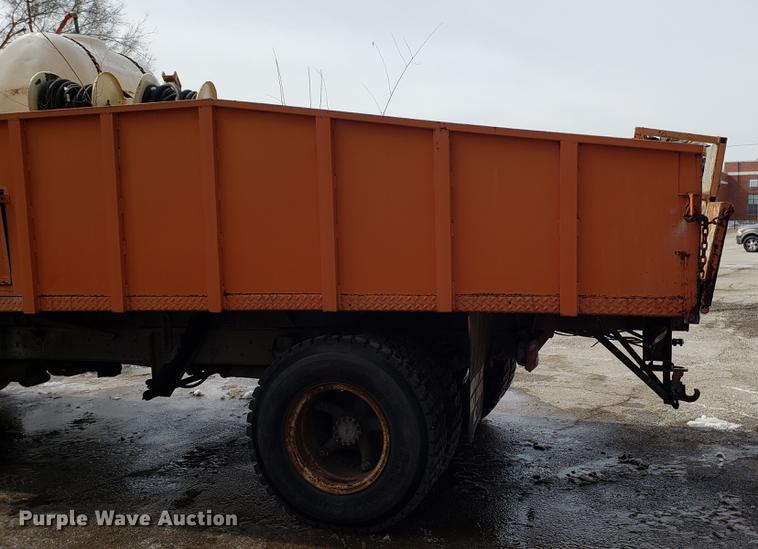 image for item DF3302 1979 GMC C70 flatbed truck