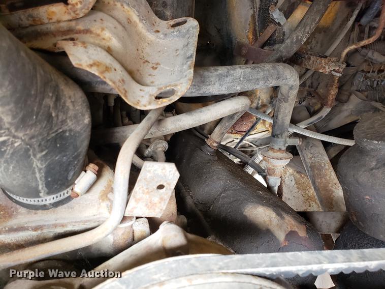 image for item DF3302 1979 GMC C70 flatbed truck