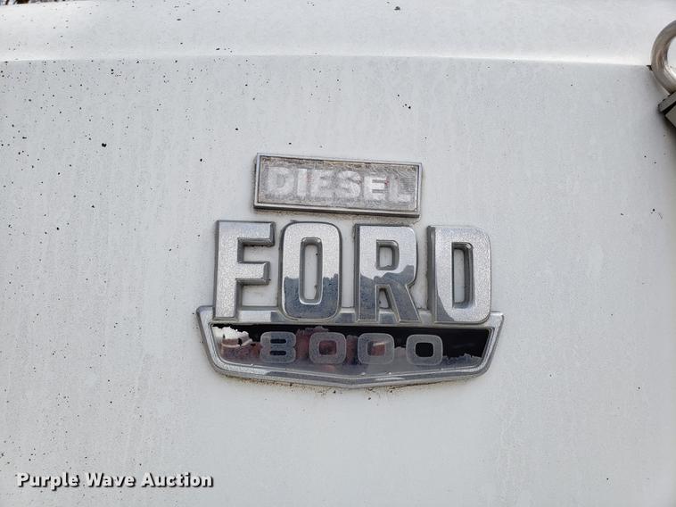 image for item DF3303 1984 Ford LNT8000 asphalt placer truck