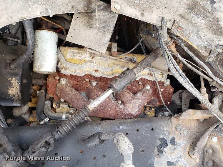 image for item DF3303 1984 Ford LNT8000 asphalt placer truck