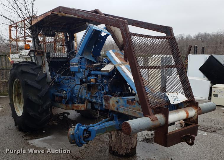 image for item DF3307 1988 Ford 6610 tractor