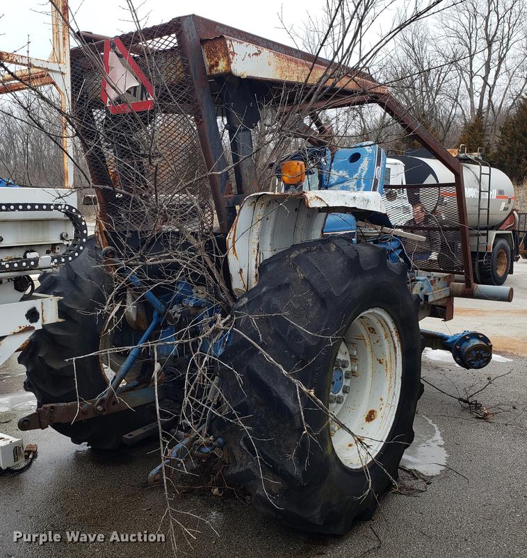 image for item DF3307 1988 Ford 6610 tractor