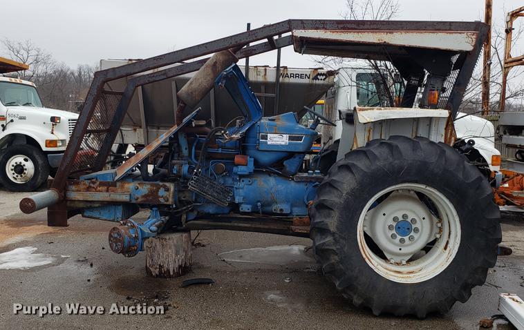 image for item DF3307 1988 Ford 6610 tractor
