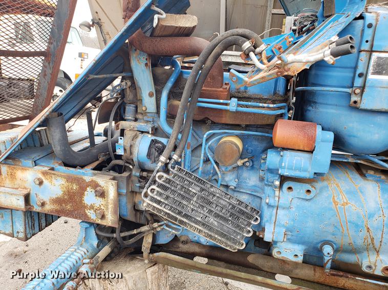 image for item DF3307 1988 Ford 6610 tractor