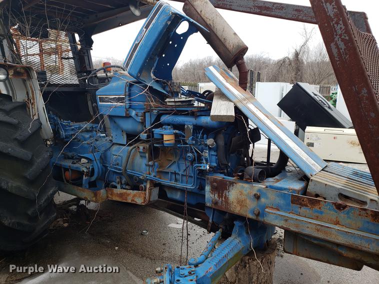 image for item DF3307 1988 Ford 6610 tractor