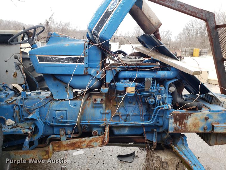 image for item DF3307 1988 Ford 6610 tractor