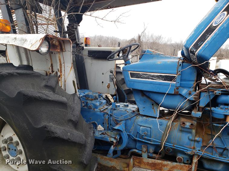 image for item DF3307 1988 Ford 6610 tractor