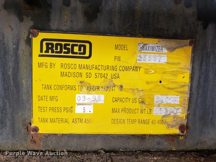 image for item DF3308 1979 International oil distributor truck