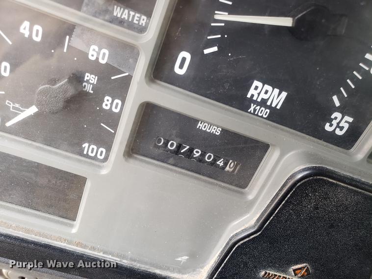 image for item DF3315 1997 International 4900 dump truck