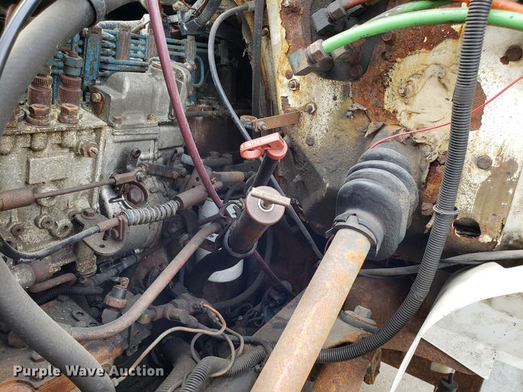 image for item DF3315 1997 International 4900 dump truck