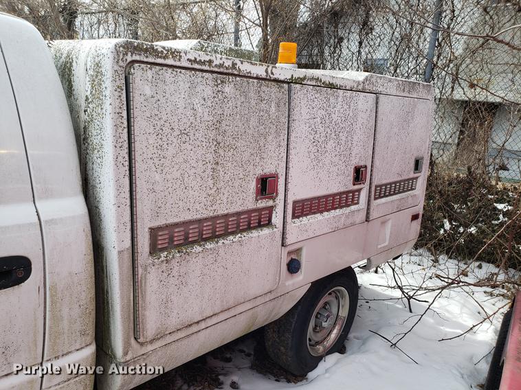 image for item DF3323 1999 Dodge Ram 1500 pickup truck