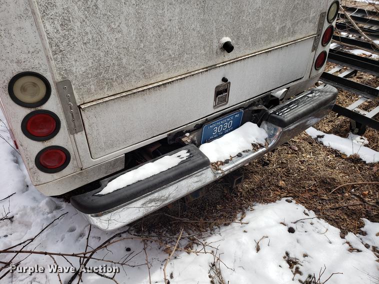 image for item DF3323 1999 Dodge Ram 1500 pickup truck