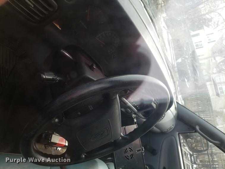 image for item DF3323 1999 Dodge Ram 1500 pickup truck