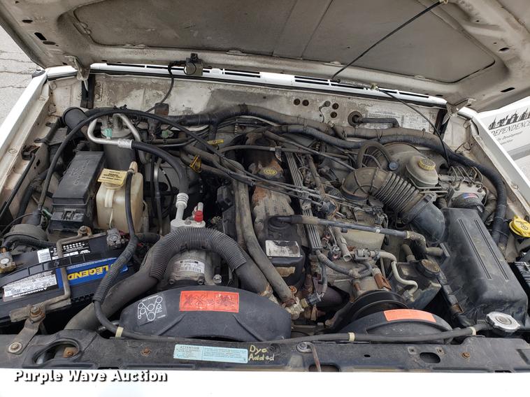 image for item DF3324 2001 Jeep Cherokee SUV