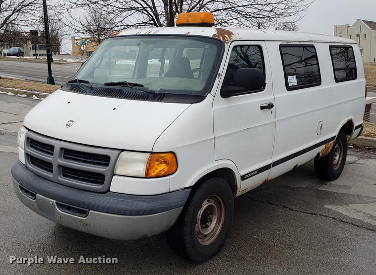 2001 dodge ram van 3500