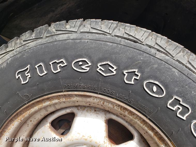 image for item DF3328 1994 Jeep Cherokee SUV