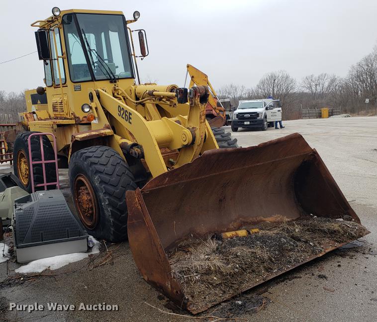 image for item DF3329 1991 Caterpillar 926E wheel loader