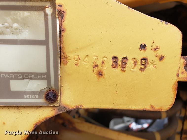 image for item DF3329 1991 Caterpillar 926E wheel loader