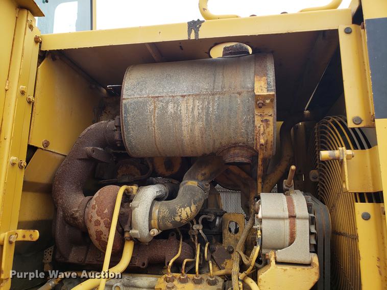 image for item DF3329 1991 Caterpillar 926E wheel loader