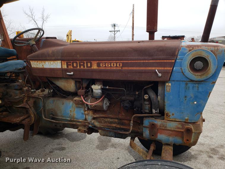 image for item DF3330 1980 Ford 6600 tractor