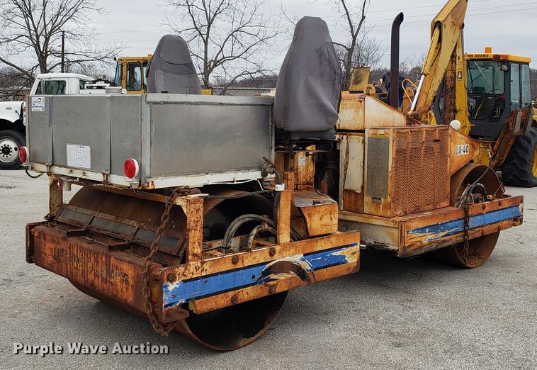 image for item DF3344 Ingersoll Rand AA-40 double drum vibratory roller