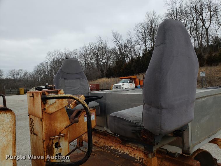 image for item DF3344 Ingersoll Rand AA-40 double drum vibratory roller