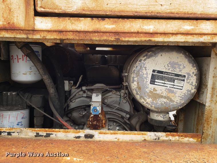 image for item DF3344 Ingersoll Rand AA-40 double drum vibratory roller