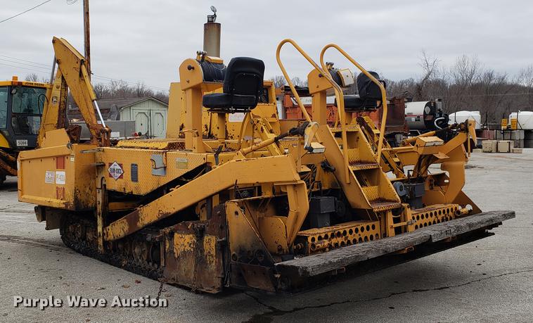 image for item DF3345 Blaw-Knox PF406-A paver