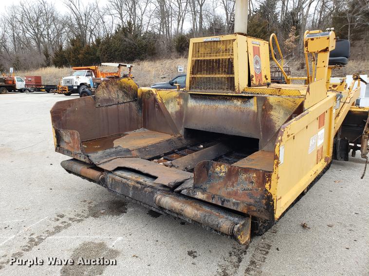 image for item DF3345 Blaw-Knox PF406-A paver