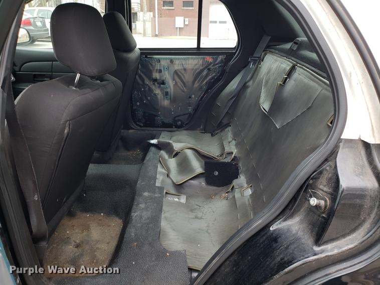 image for item DF3346 2006 Ford Crown Victoria Police Interceptor