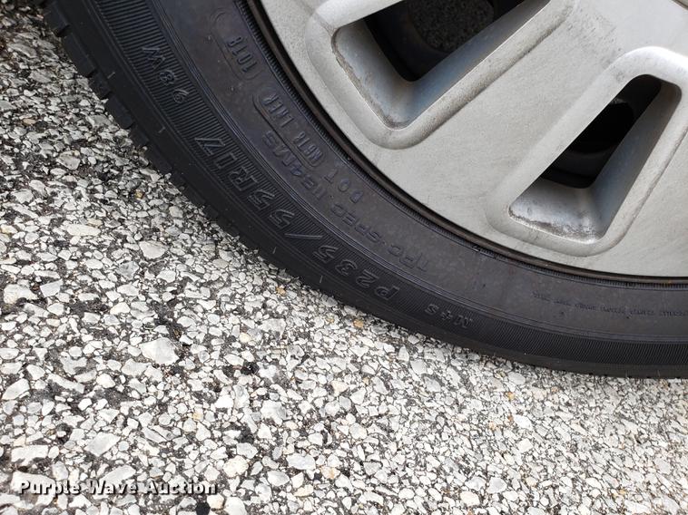 image for item DF3347 2007 Ford Crown Victoria Police Interceptor