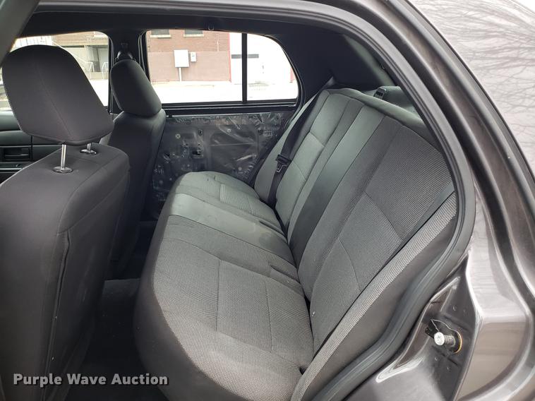 image for item DF3348 2007 Ford Crown Victoria Police Interceptor