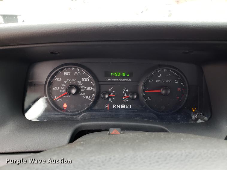 image for item DF3348 2007 Ford Crown Victoria Police Interceptor