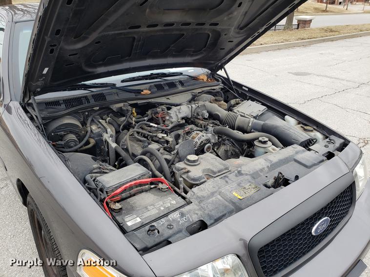image for item DF3348 2007 Ford Crown Victoria Police Interceptor