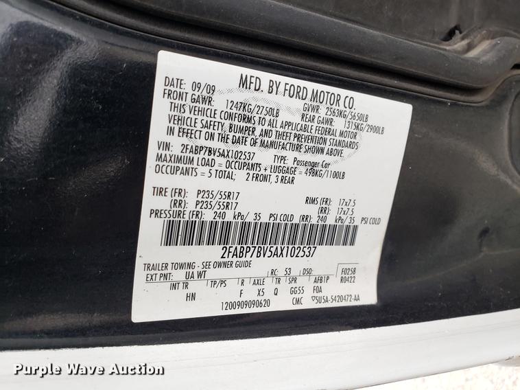 image for item DF3349 2010 Ford Crown Victoria Police Interceptor