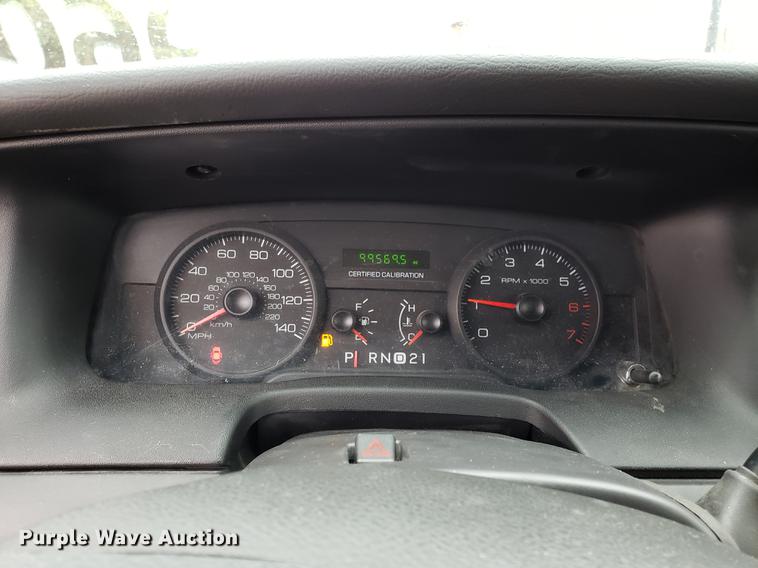 image for item DF3351 2010 Ford Crown Victoria Police Interceptor