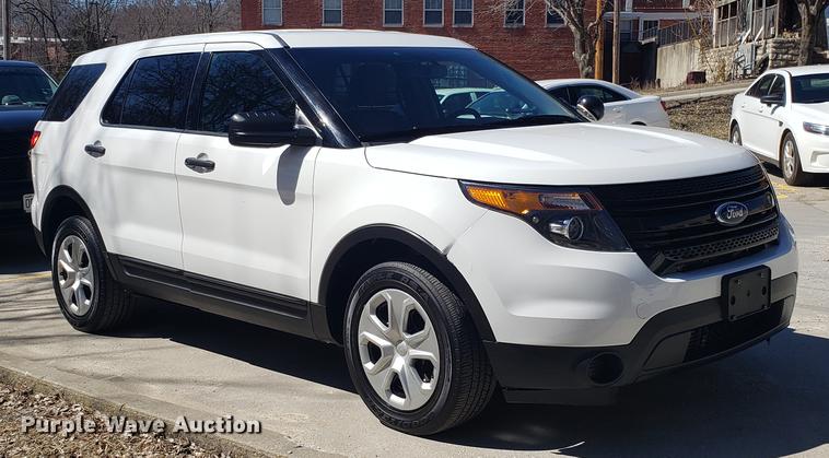 image for item DF3361 2015 Ford Explorer Police SUV