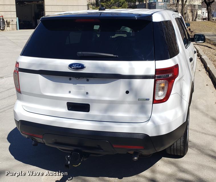 image for item DF3361 2015 Ford Explorer Police SUV