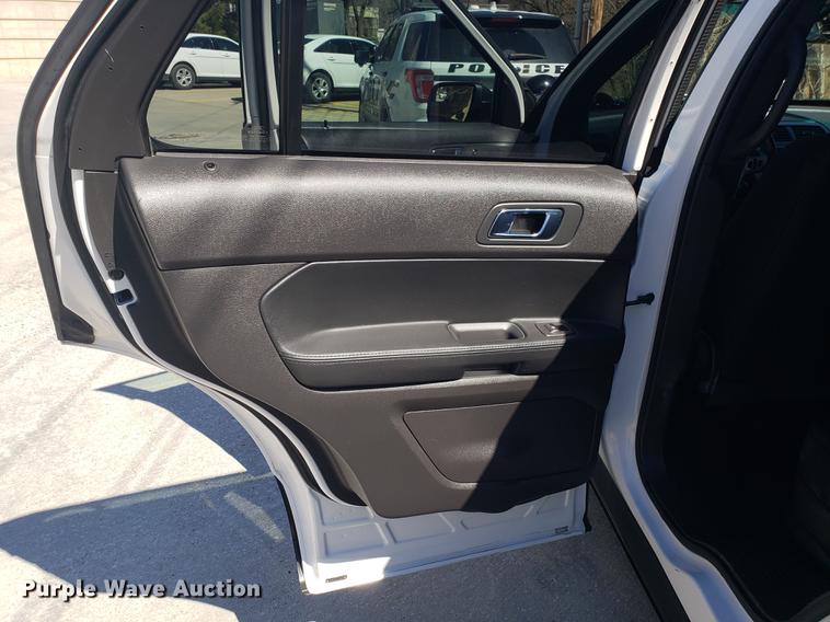 image for item DF3361 2015 Ford Explorer Police SUV