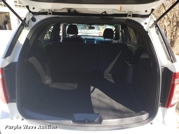 image for item DF3361 2015 Ford Explorer Police SUV