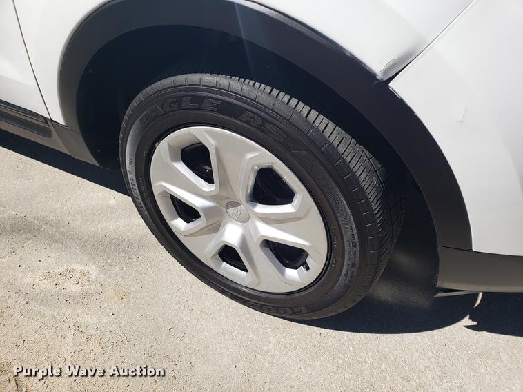 image for item DF3361 2015 Ford Explorer Police SUV