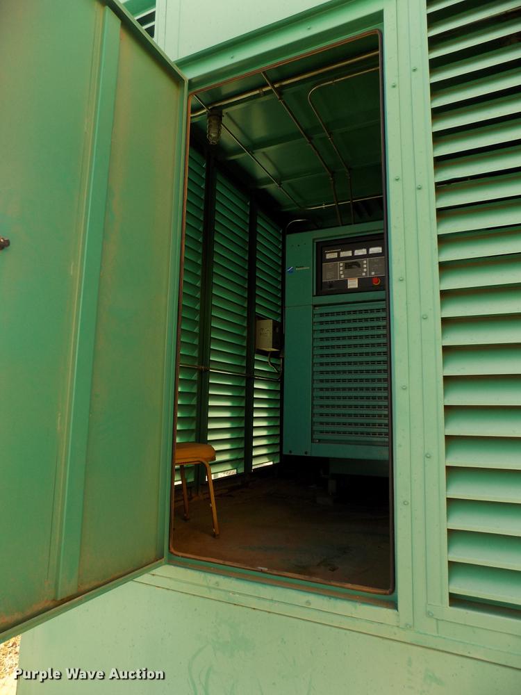 image for item DF4388 2005 Cummins DFHA-5709268 generator