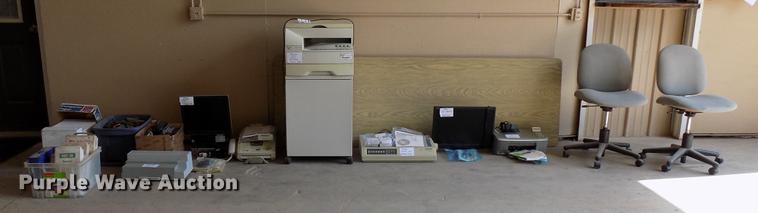 image for item DF4389 Office equipment