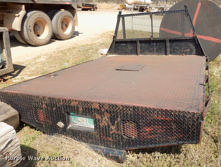 image for item DF4393 9'L x 94"W flatbed