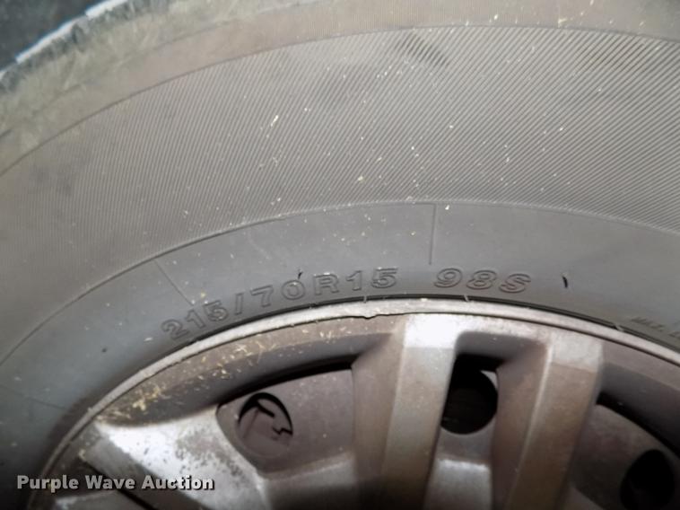 image for item DF4420 2005 Dodge Grand Caravan van